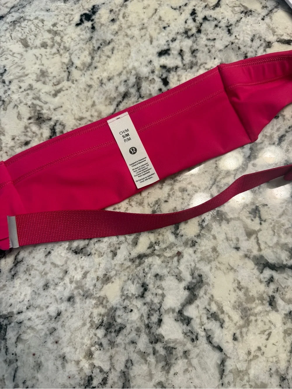 Pink Lululemon Fast & Free Running Belt